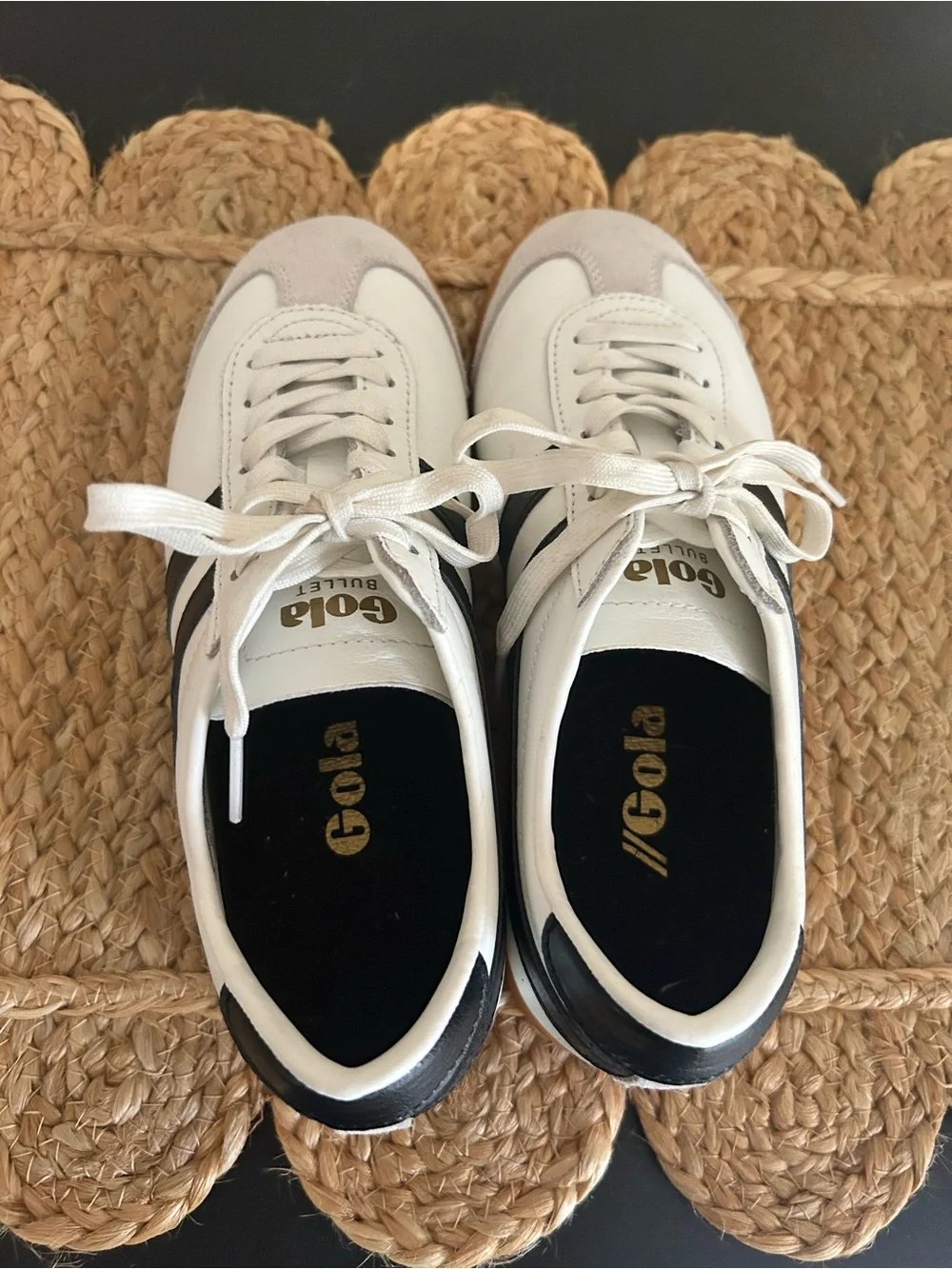 Gola Classics Bullet Leather Sneakers White Black Gum Women’s 7.5 old money #49
